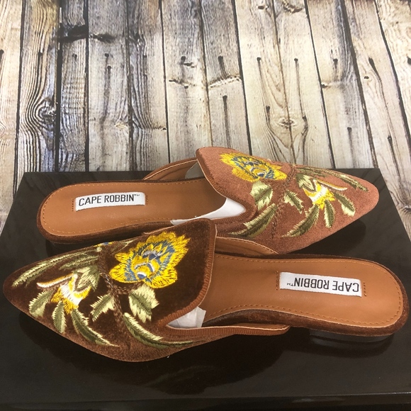 Floral Velvet mule slide Brown bronze NIB - Picture 3 of 3